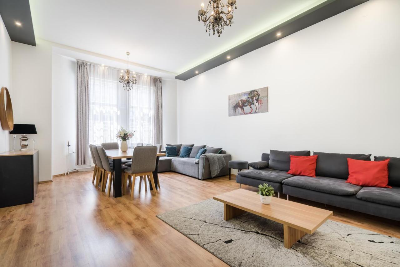 Real Apartments Zichy Budapest Exterior foto