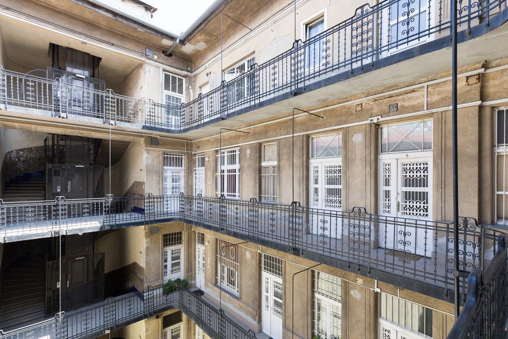 Real Apartments Zichy Budapest Exterior foto